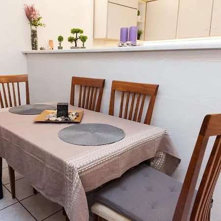 Апартаменты Kallithea Charming New 1br